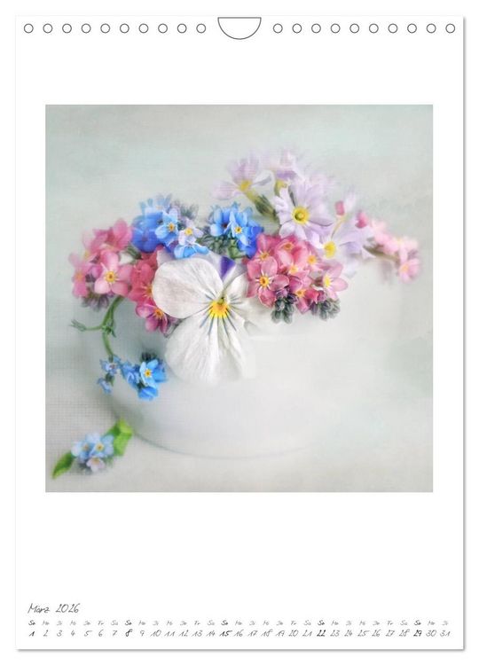 Produktbild: Flower Dreams (Wandkalender 2026 DIN A4 hoch), CALVENDO Monatskalender