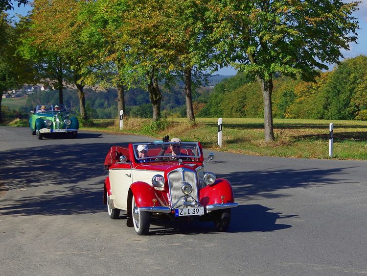 Produktbild: CALVENDO Puzzle DKW F8 Luxus-Cabriolet Bj 1939 1000 Teile Lege-Gr&ouml;&szlig;e 64 x 48 cm Foto-Puzzle Bild von Thilo Seidel