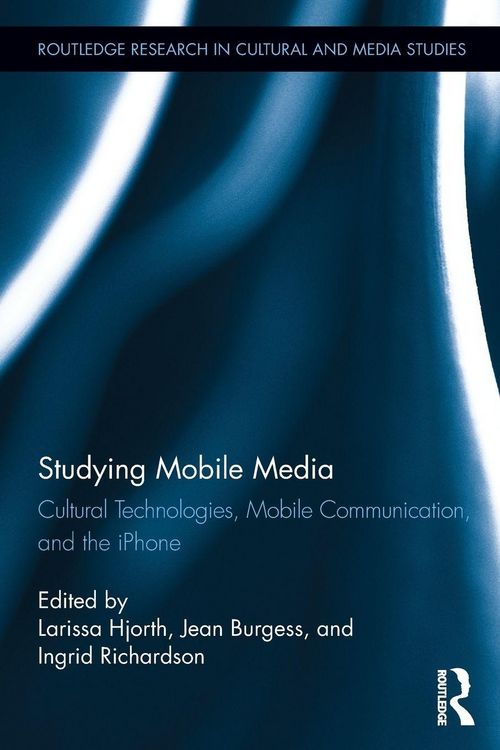 Produktbild: Studying Mobile Media
