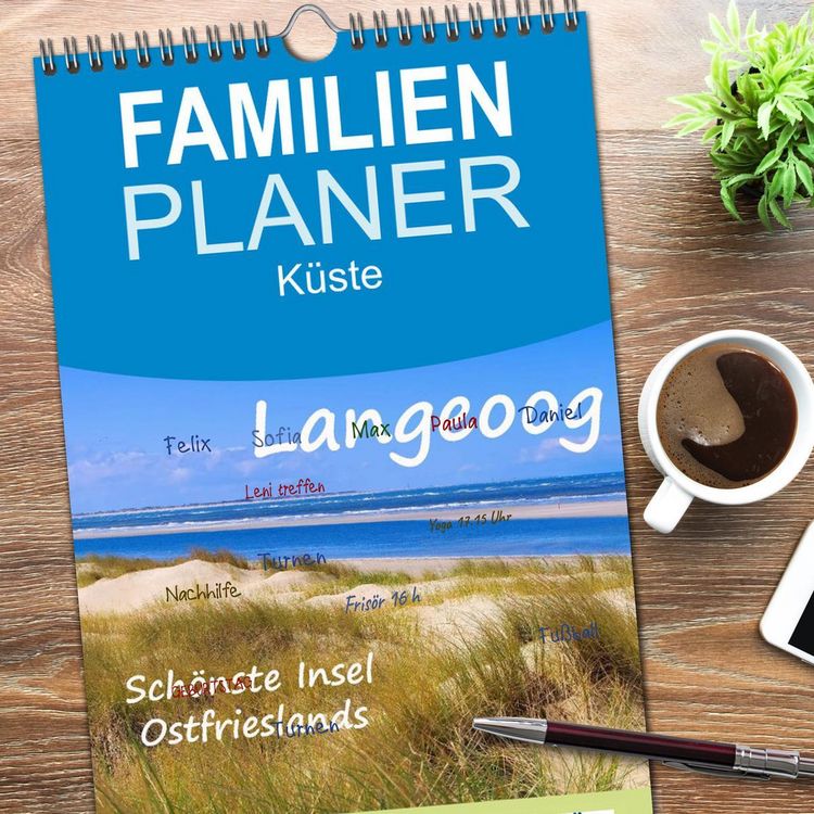 Produktbild: Familienplaner 2026 - Langeoog - Sch&ouml;nste Insel Ostfrieslands mit 5 Spalten (Wandkalender, 21 x 45 cm) CALVENDO
