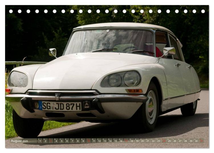 Produktbild: Citro&euml;n DS - G&ouml;ttin in wei&szlig; (Tischkalender 2025 DIN A5 quer), CALVENDO Monatskalender