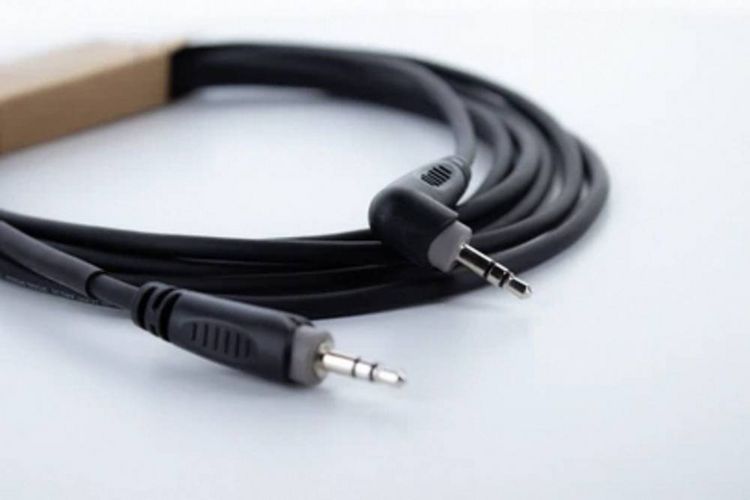 Produktbild: Cordial 14832 Klinke Audio Anschlusskabel [1x Klinkenstecker 3.5 mm - 1x Klinkenstecker 3.5 mm] 1.50 m Schwarz PVC-Mantel, verdrillt
