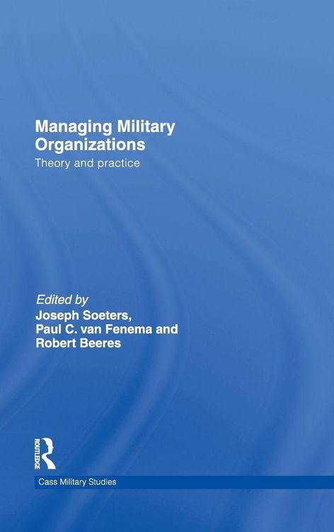 Produktbild: Managing Military Organizations