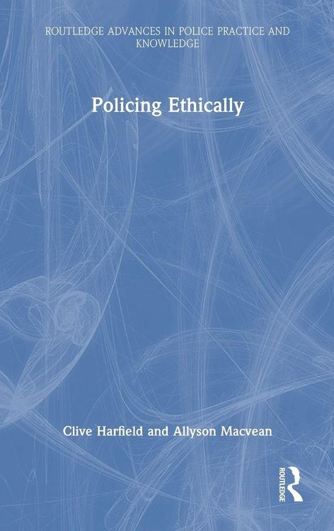 Produktbild: Policing Ethically