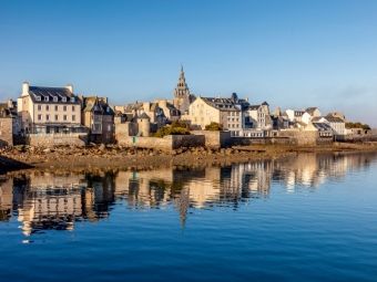 Produktbild: CALVENDO Puzzle Die Altstadt von Roscoff in der Bretagne, Frankreich | 1000 Teile Lege-Gr&ouml;&szlig;e 64x48cm Foto-Puzzle f&uuml;r gl&uuml;ckliche Stunden