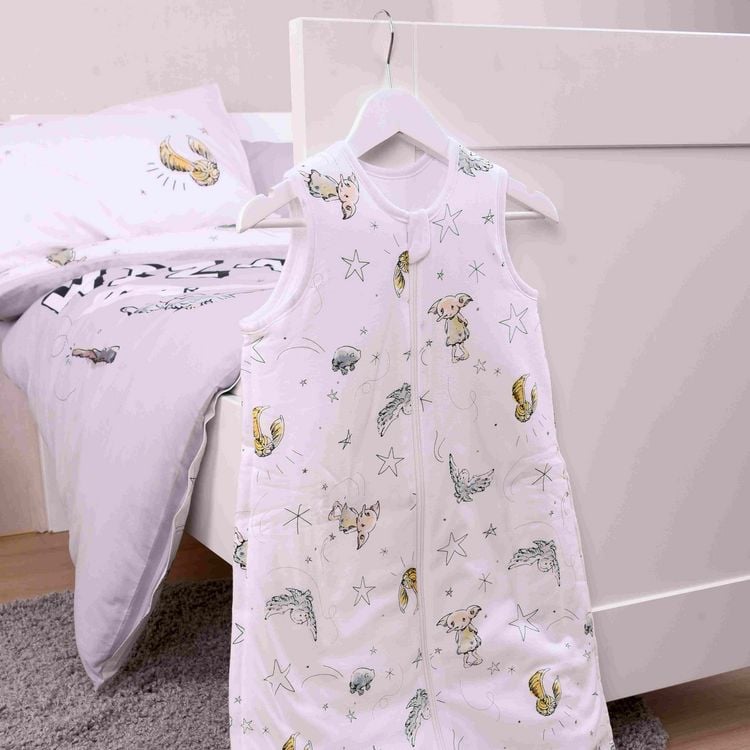 Produktbild: Harry Potter 3374402234 - Premium Schlafoverall, 110x45 cm, Bezug: 100% Baumwolle F&uuml;llung: 100%Polyester