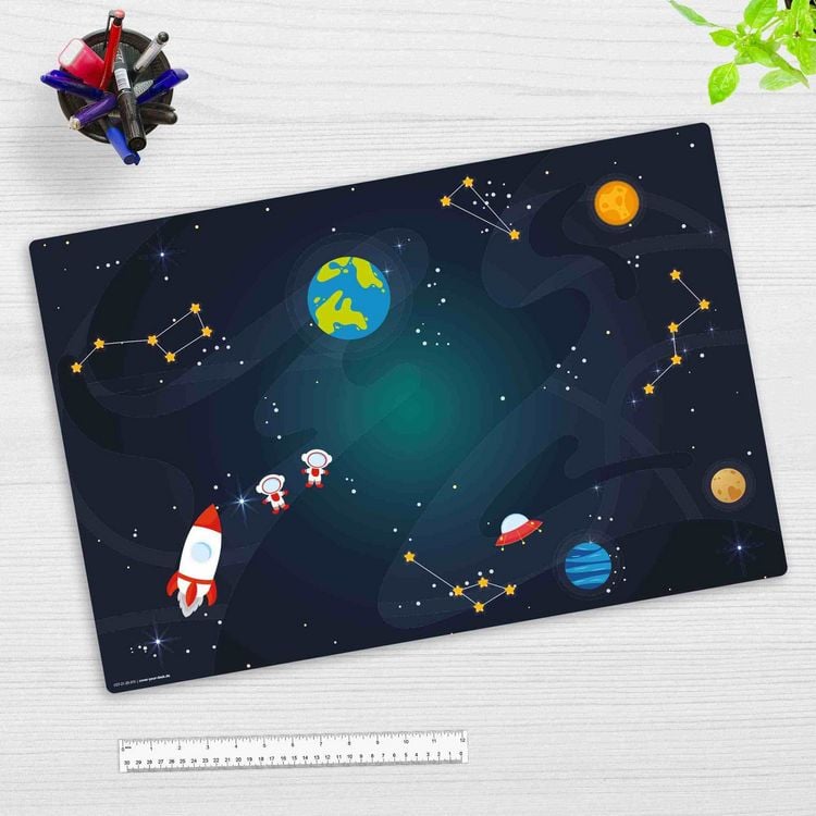 Produktbild: Cover-your-desk Schreibtischunterlage f&uuml;r Kinder und Erwachsene Weltraumabenteuer, aus hochwertigem Vinyl , 60 x 40 cm