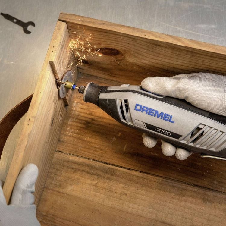 Produktbild: Dremel 4250-6/128 Platinum+ Box Multitool F0134250JS Multifunktionswerkzeug 175W