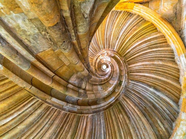 Produktbild: CALVENDO Puzzle Gro&szlig;er Wendelstein mit freitragender Treppe in Torgau. | 1000 Teile Lege-Gr&ouml;&szlig;e 64x48cm Foto-Puzzle f&uuml;r gl&uuml;ckliche Stunden