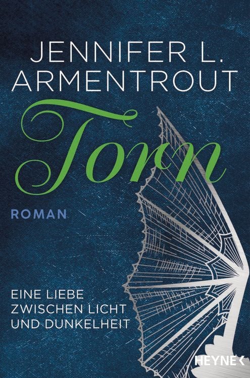 Produktbild: Torn &ndash; Eine Liebe zwischen Licht und Dunkelheit