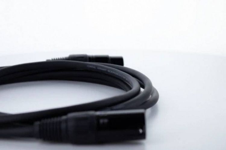 Produktbild: Cordial EM 10 FM XLR Verbindungskabel [1x XLR-Buchse 3 polig - 1x XLR-Stecker 3 polig] Schwarz