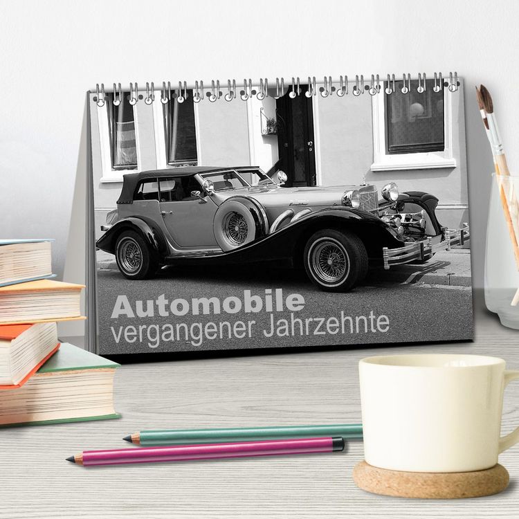 Produktbild: Automobile vergangener Jahrzehnte (Tischkalender 2026 DIN A5 quer), CALVENDO Monatskalender