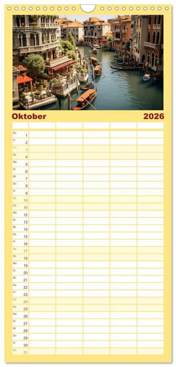 Produktbild: Familienplaner 2026 - Urlaub in Miniatur mit 5 Spalten (Wandkalender, 21 x 45 cm) CALVENDO
