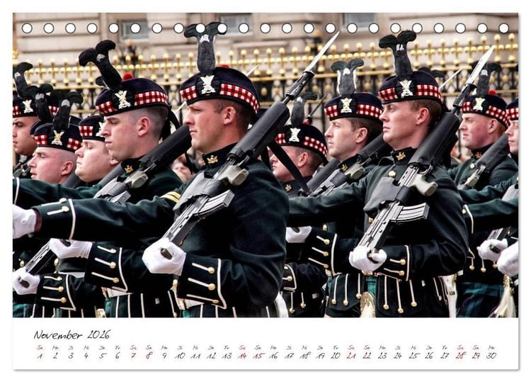 Produktbild: London - Metropole zwischen Tradition und Moderne (Tischkalender 2026 DIN A5 quer), CALVENDO Monatskalender
