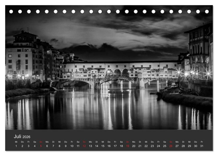 Produktbild: URBANE FOTOGRAFIE Zw&ouml;lf klassische Impressionen (Tischkalender 2026 DIN A5 quer), CALVENDO Monatskalender