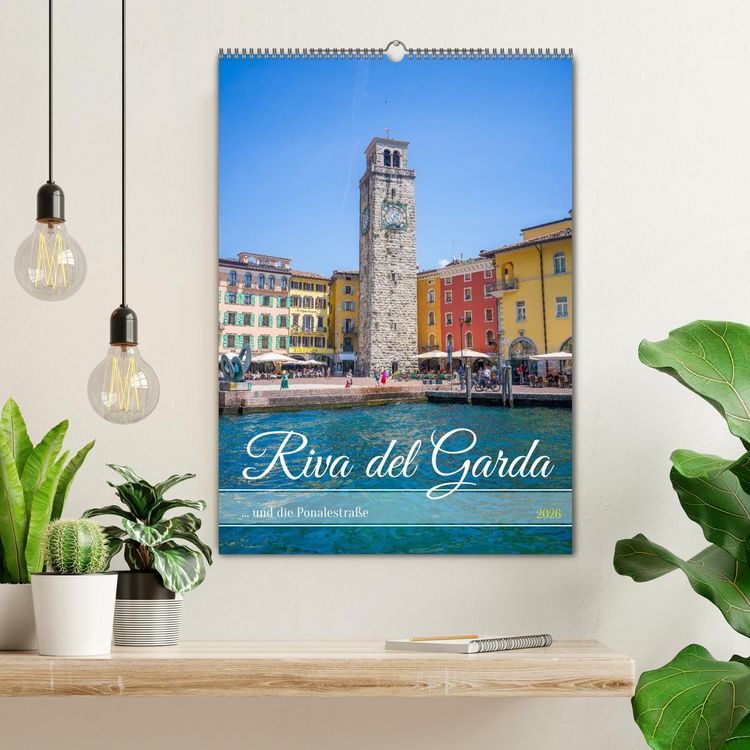 Produktbild: Riva del Garda ... und die Ponalestra&szlig;e (Wandkalender 2026 DIN A2 hoch), CALVENDO Monatskalender