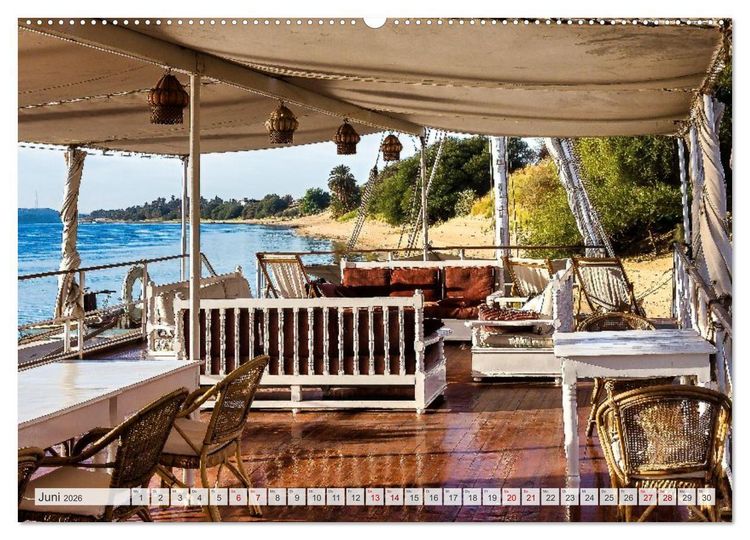Produktbild: Stilvolles Segeln auf dem Nil mit einer Dahabeya (hochwertiger Premium Wandkalender 2026 DIN A2 quer), Kunstdruck in Hochglanz