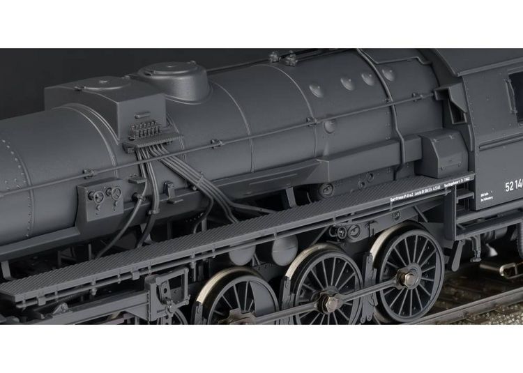 Produktbild: M&auml;rklin 39532 H0 G&uuml;terzug-Dampflok BR 52 der DR
