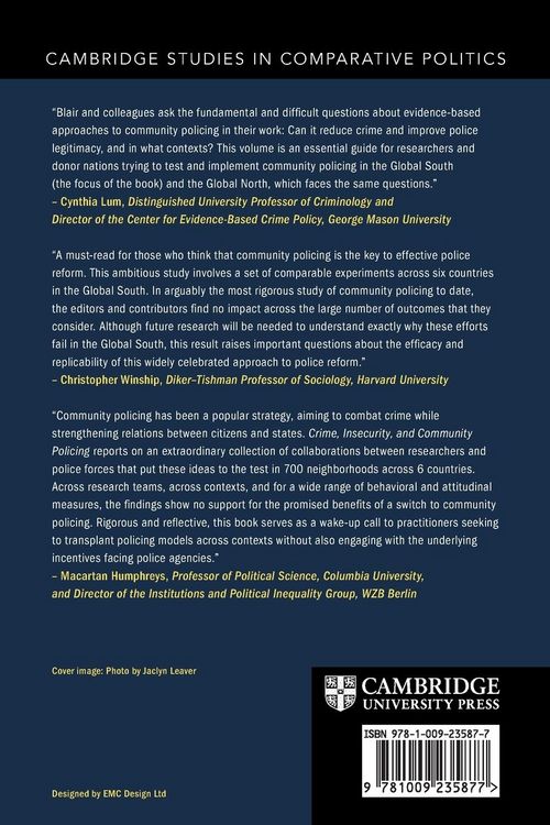 Produktbild: Crime, Insecurity, and Community Policing