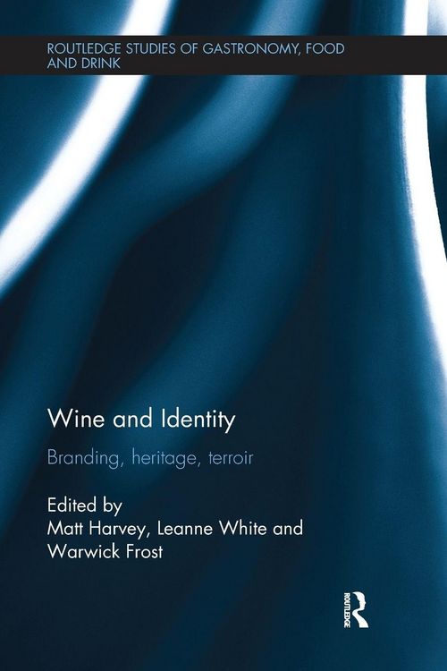 Produktbild: Wine and Identity