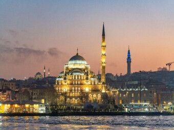 Produktbild: CALVENDO Puzzle Die Neue Moschee Istanbul | 1000 Teile Lege-Gr&ouml;&szlig;e 64x48cm Foto-Puzzle f&uuml;r gl&uuml;ckliche Stunden