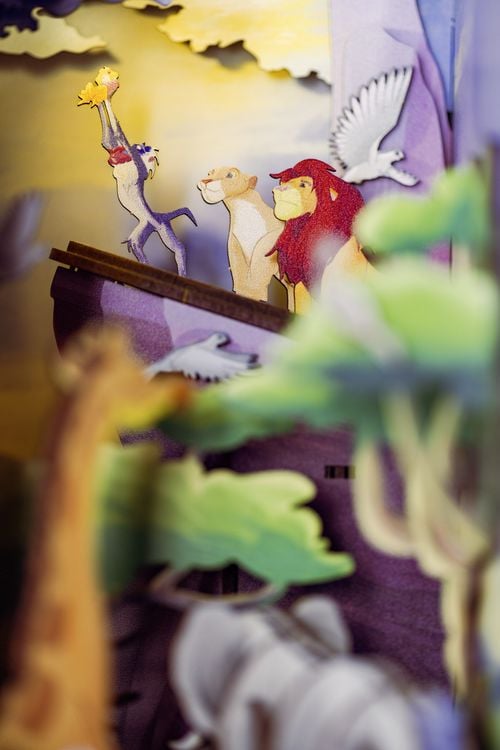 Produktbild: Book Nook DIY B&uuml;cherecke Disney K&ouml;nig der L&ouml;wen