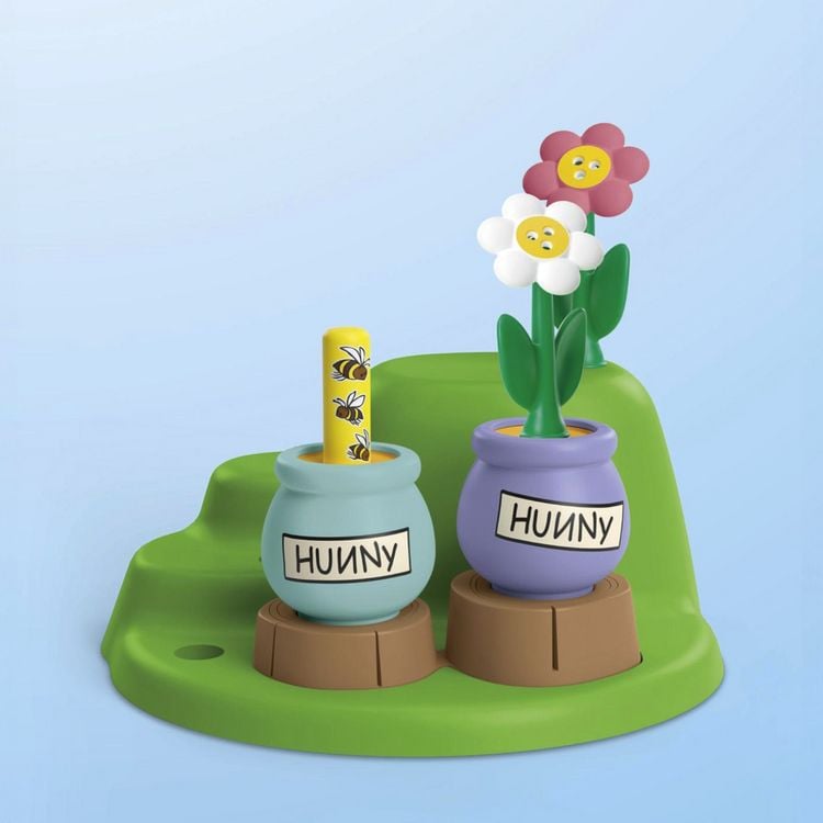 Produktbild: 71694 JUNIOR & Disney: Winnie Puuhs & Tiggers Bienengarten