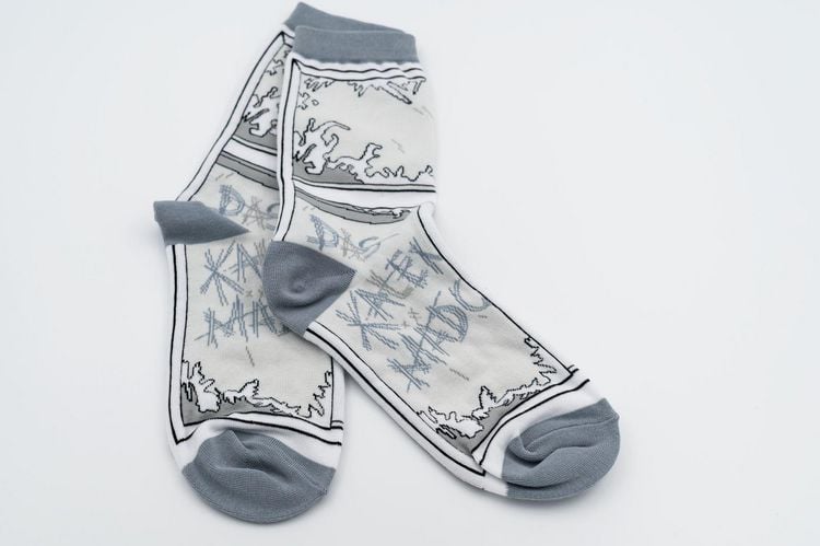 Produktbild: Sebastian Fitzek-Socken "Das Kalenderm&auml;dchen" Gr&ouml;&szlig;e 41 - 46