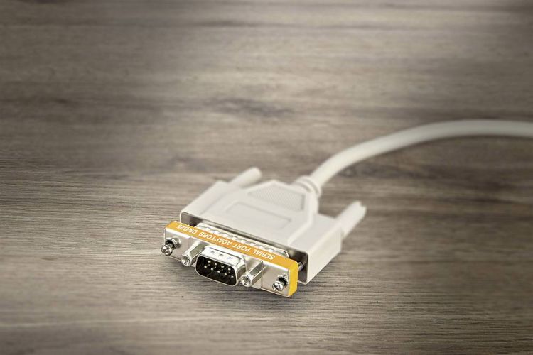 Produktbild: Renkforce Seriell Adapter [1x D-SUB-Stecker 9pol. - 1x D-SUB-Stecker 25pol.]