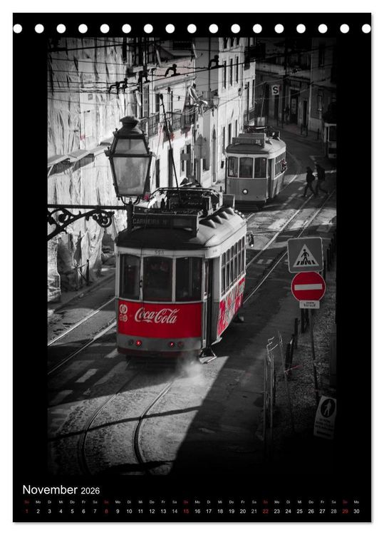 Produktbild: Lissabon Stra&szlig;en im Licht (Tischkalender 2026 DIN A5 hoch), CALVENDO Monatskalender