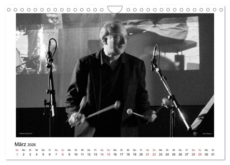 Produktbild: Internationale Meister des Jazz in Schwarzwei&szlig; (Wandkalender 2026 DIN A4 quer), CALVENDO Monatskalender