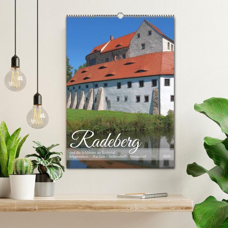 Produktbild: Radeberg und die Schl&ouml;sser im R&ouml;dertal (Wandkalender 2026 DIN A2 hoch), CALVENDO Monatskalender