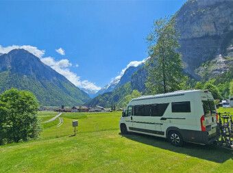 Produktbild: CALVENDO Puzzle Campingplatz Aareschlucht | 2000 Teile Lege-Gr&ouml;&szlig;e 90x67cm Foto-Puzzle f&uuml;r gl&uuml;ckliche Stunden