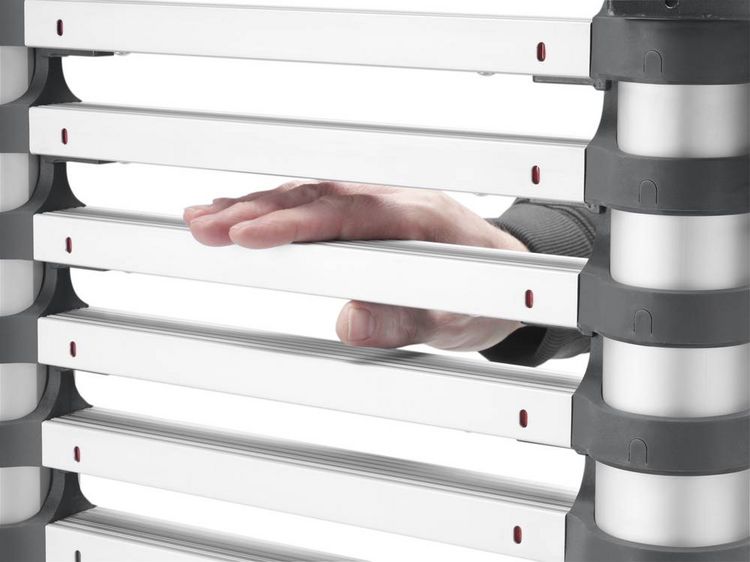Produktbild: Hailo T80 FLEXLINE 7113-111 Aluminium Teleskopleiter Arbeitsh&ouml;he (max.): 3.95 m Silber, Schwarz, Rot DIN EN 131 10.7 kg