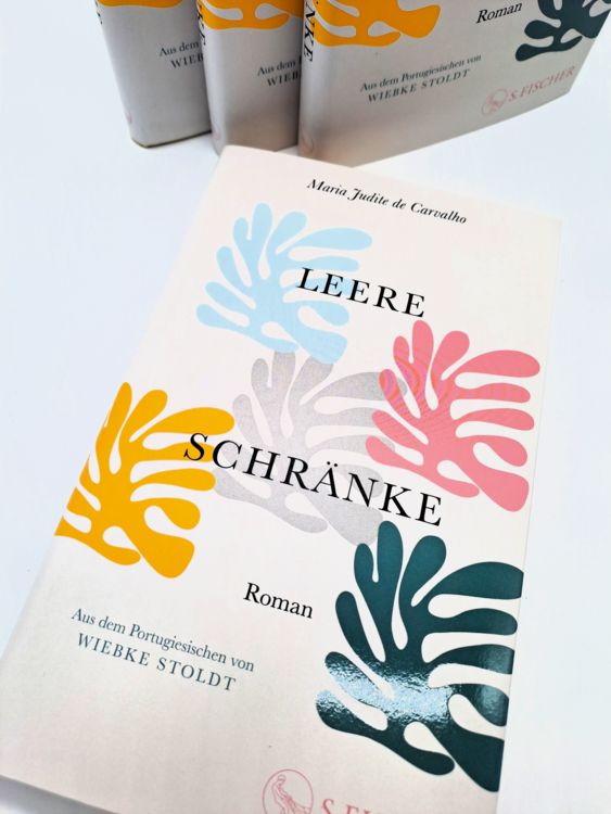 Produktbild: Leere Schr&auml;nke