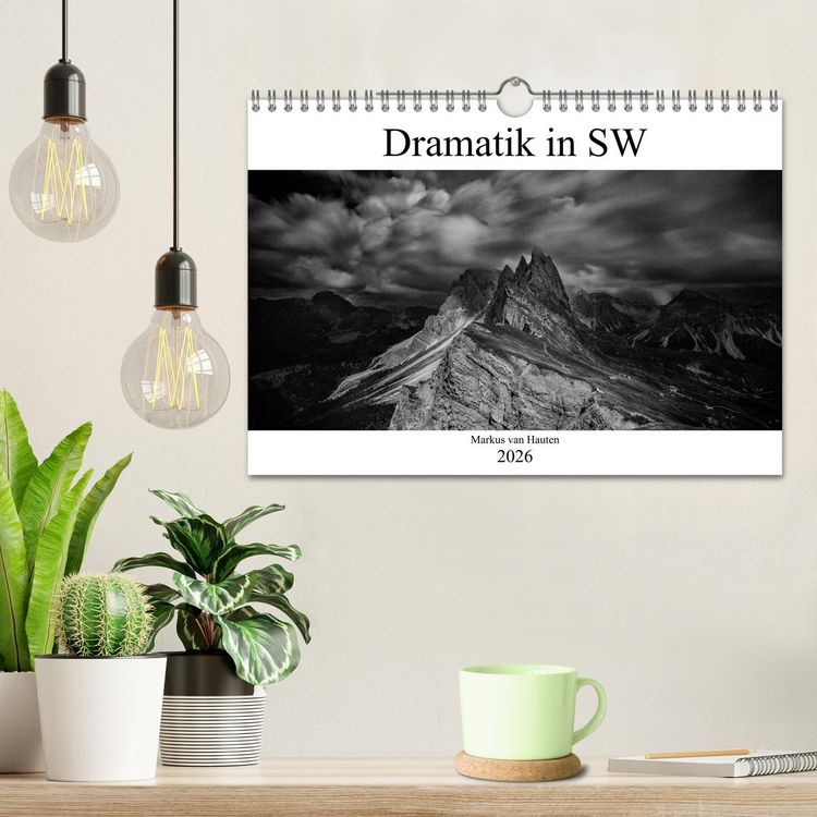 Produktbild: Dramatik in SW (Wandkalender 2026 DIN A4 quer), CALVENDO Monatskalender