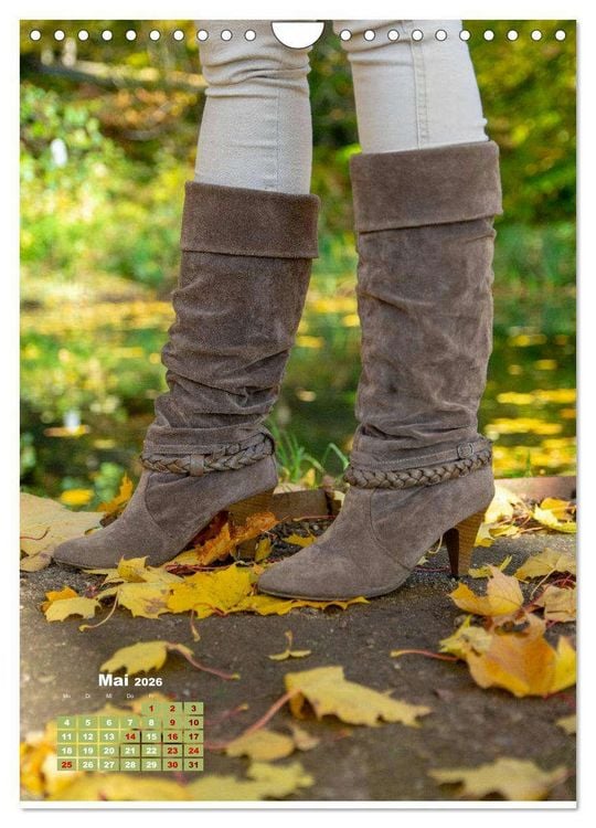 Produktbild: Stiefel und High Heels im Herbst (Wandkalender 2026 DIN A4 hoch), CALVENDO Monatskalender