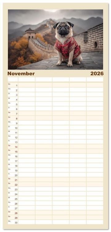 Produktbild: Familienplaner 2026 - Eine Mopsige Weltreise mit 5 Spalten (Wandkalender, 21 x 45 cm) CALVENDO