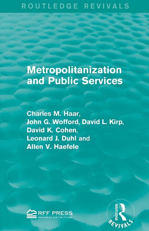 Produktbild: Metropolitanization and Public Services