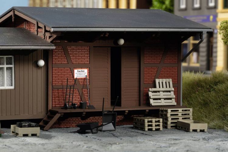 Produktbild: Auhagen 11465 H0 Brennstoffhandel