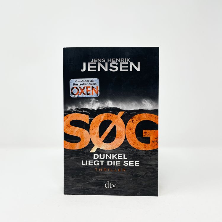 Produktbild: S&Oslash;G. Dunkel liegt die See
