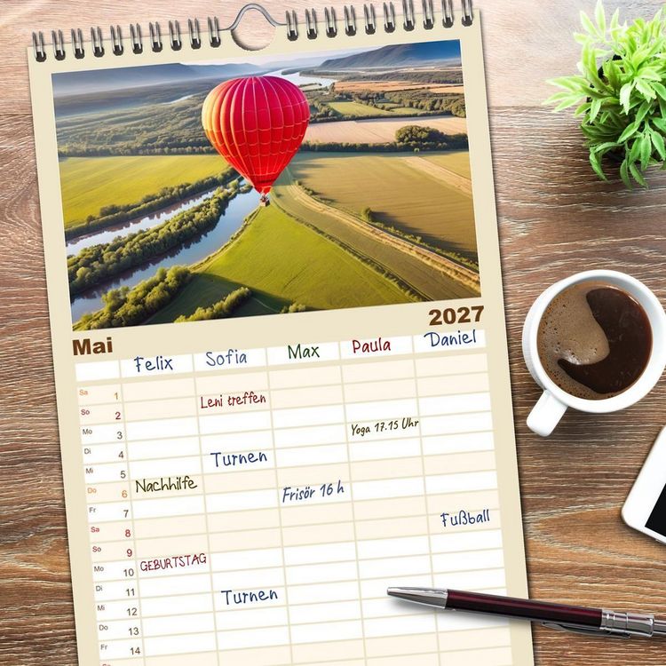 Produktbild: Familienplaner 2027 - Freiheit in den L&uuml;ften. Mit dem Hei&szlig;luftballon unterwegs mit 5 Spalten (Wandkalender, 21 x 45 cm) CALVENDO