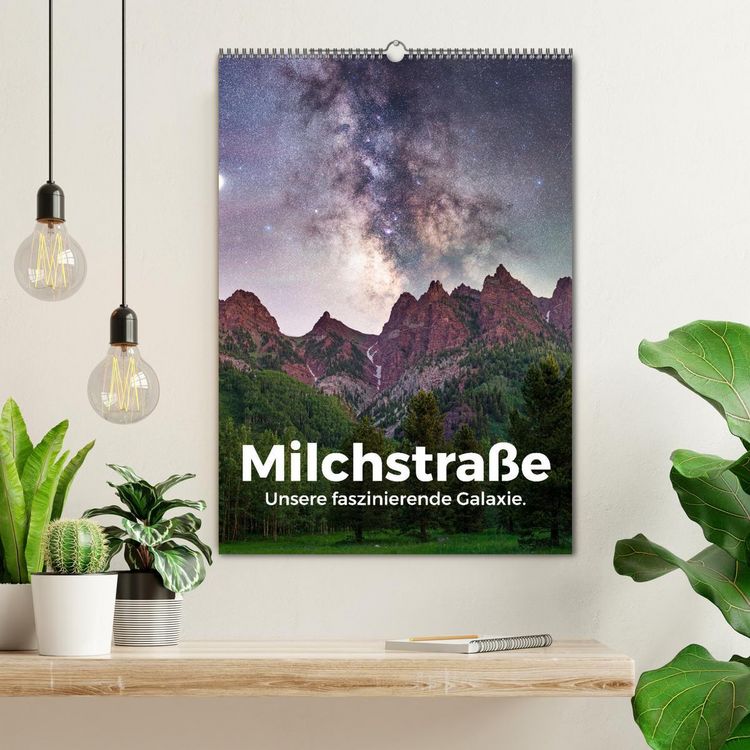 Produktbild: Milchstra&szlig;e - Unsere faszinierende Galaxie. (Wandkalender 2026 DIN A2 hoch), CALVENDO Monatskalender