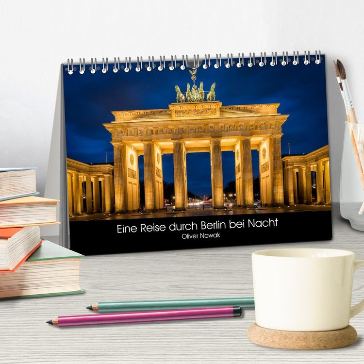 Produktbild: Eine Reise durch Berlin bei Nacht (Tischkalender 2026 DIN A5 quer), CALVENDO Monatskalender