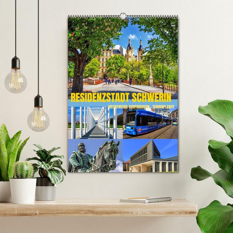 Produktbild: Residenzstadt Schwerin - Mecklenburg-Vorpommern - Terminplaner (Wandkalender 2026 DIN A2 hoch), CALVENDO Monatskalender