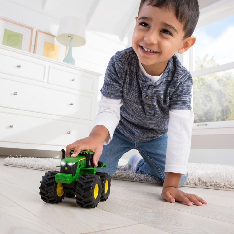 Produktbild: Monster Treads Licht & Sound Traktor