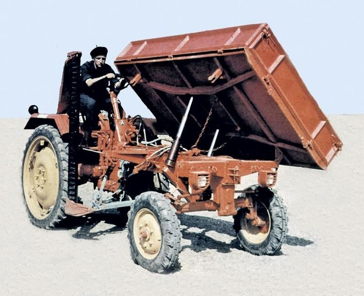 Produktbild: Ger&auml;tetr&auml;ger & Tragschlepper f&uuml;r die Landwirtschaft