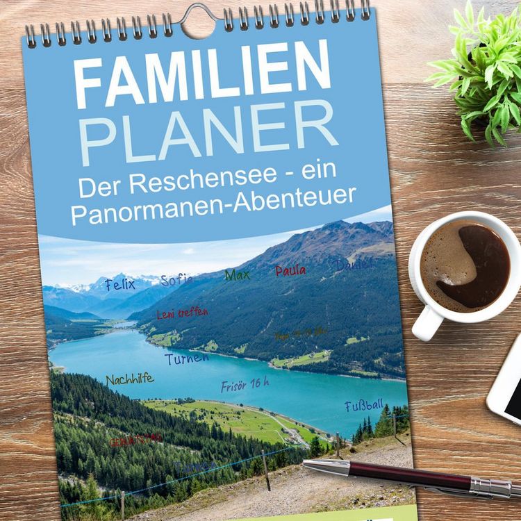 Produktbild: Familienplaner 2026 - Der Reschensee - ein Panormanen-Abenteuer mit 5 Spalten (Wandkalender, 21 x 45 cm) CALVENDO