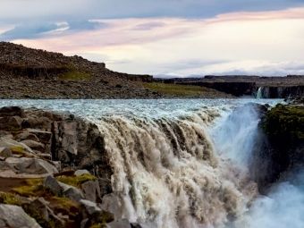 Produktbild: CALVENDO Puzzle Dettifoss Island - St&auml;rkster Wasserfall Europas | 1000 Teile Lege-Gr&ouml;&szlig;e 64x48cm Foto-Puzzle f&uuml;r gl&uuml;ckliche Stunden