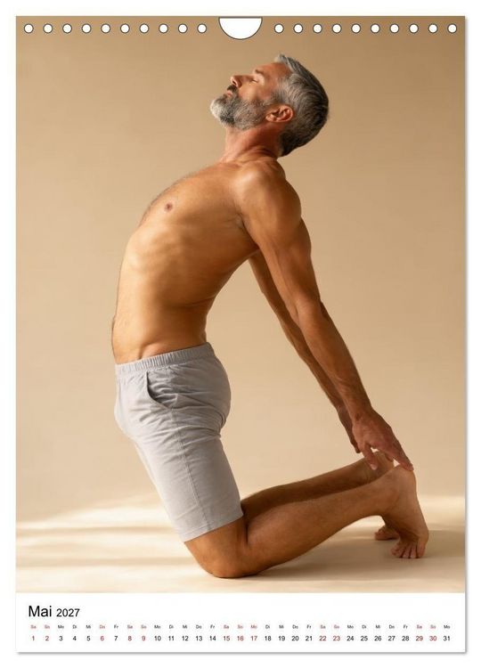 Produktbild: Yoga f&uuml;r Helden (Wandkalender 2027 DIN A4 hoch), CALVENDO Monatskalender